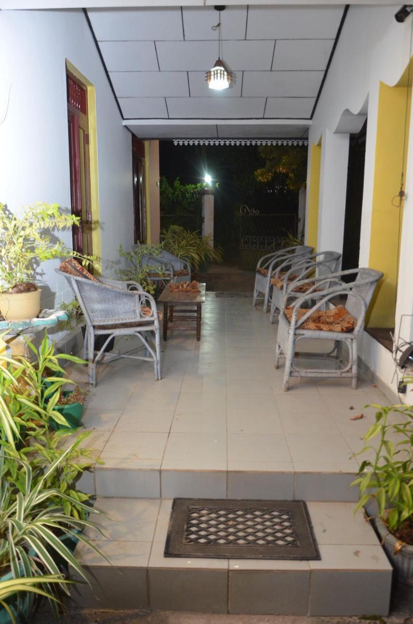 Villa Eco Green Airport Katunayaka Exterior foto